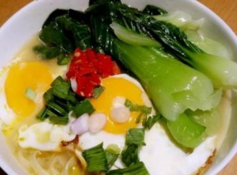 常食【青菜鸡蛋面】不感冒...