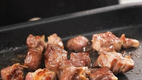 骰子牛肉怎么做-骰子牛肉的做法5