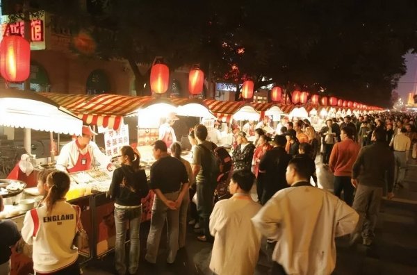 中国十大著名夜市-中国最火爆的十大夜市4